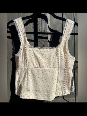 Women's Cream Lace-Trim Floral Crop Top